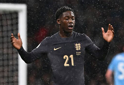 โจนส์เตือนผีแดงสิงโตอย่าใช้ไมนูหนักไป