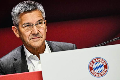 คนนี้หวง! บิ๊กพี่เสือจวก ชาบี จีบ คิมมิช ออกสื่อ