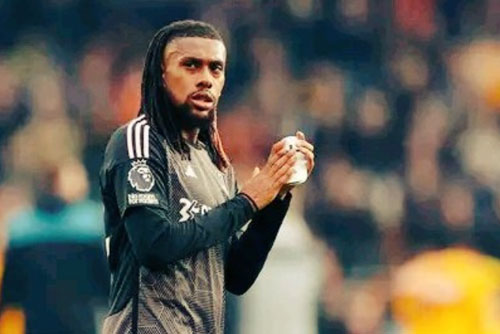 อิโวบี เร้าเพื่อนสู้ต่อ หลังแพ้ วูล์ฟส์